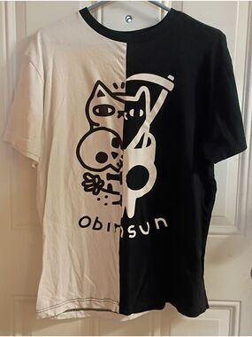Obinsun Gothic Black And White Split Tee